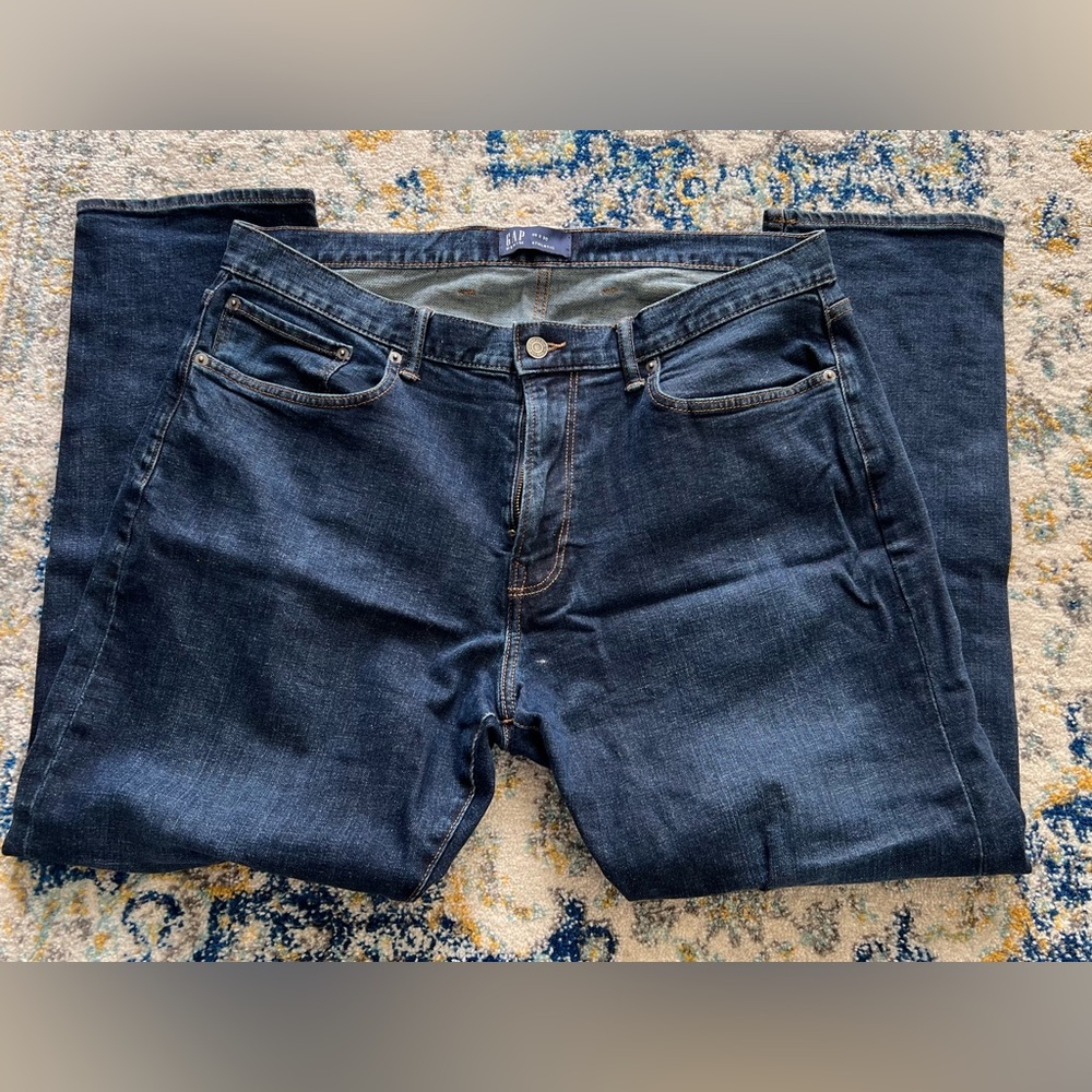GAP Men’s Athletic Fit Jeans - 36x30